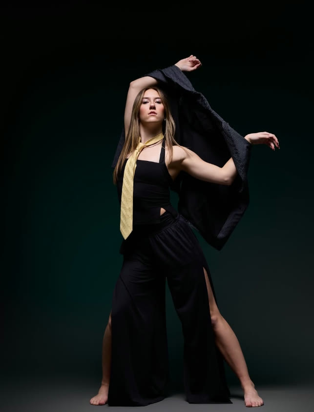 Concept portrait, fabric in motion
